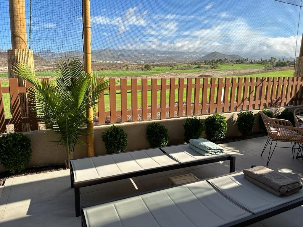 Golf Tenerife South XX Wheel Accessible Shower XX Free Wifi XX Private Pool 30 Degrees XX Two Terraces 30M2X60M2 Xxfree Parking XX Mountain View XX Flatscreen 65 Inch XX San Miguel de Abona Exterior foto